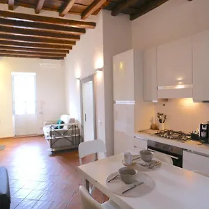 Appartement Benedetta 22 - Trastevere, Rome