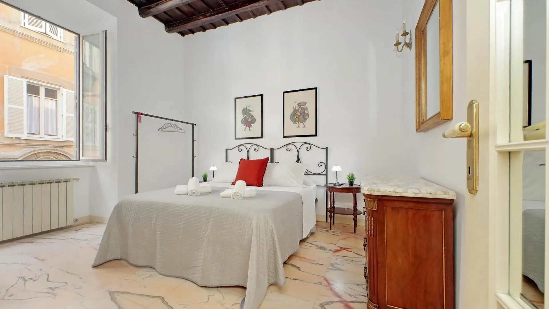4Bnb - Lungaretta Jacuzzi Apartment Rome