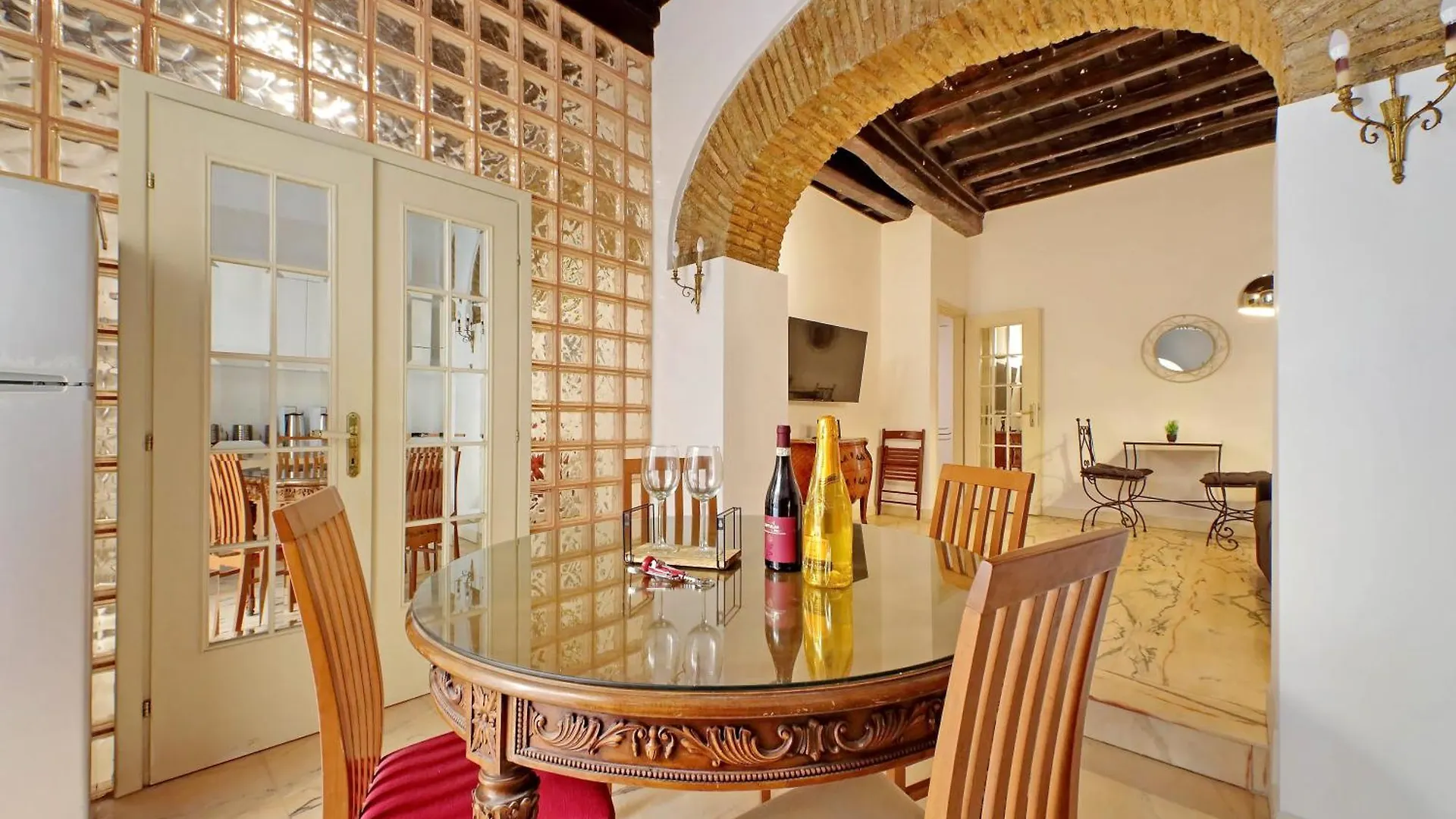 4Bnb - Lungaretta Jacuzzi Apartment Rome