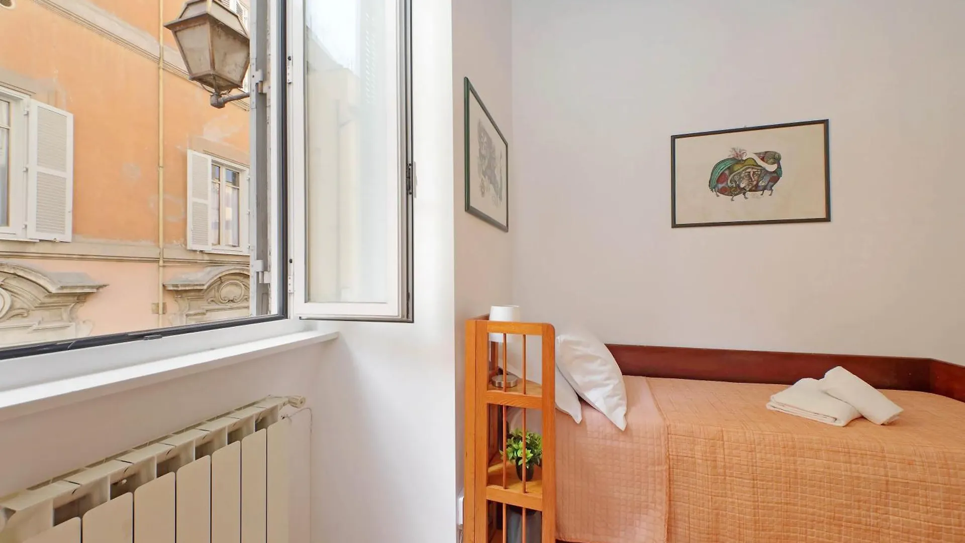 4Bnb - Lungaretta Jacuzzi Apartment Rome 0*,  Italy